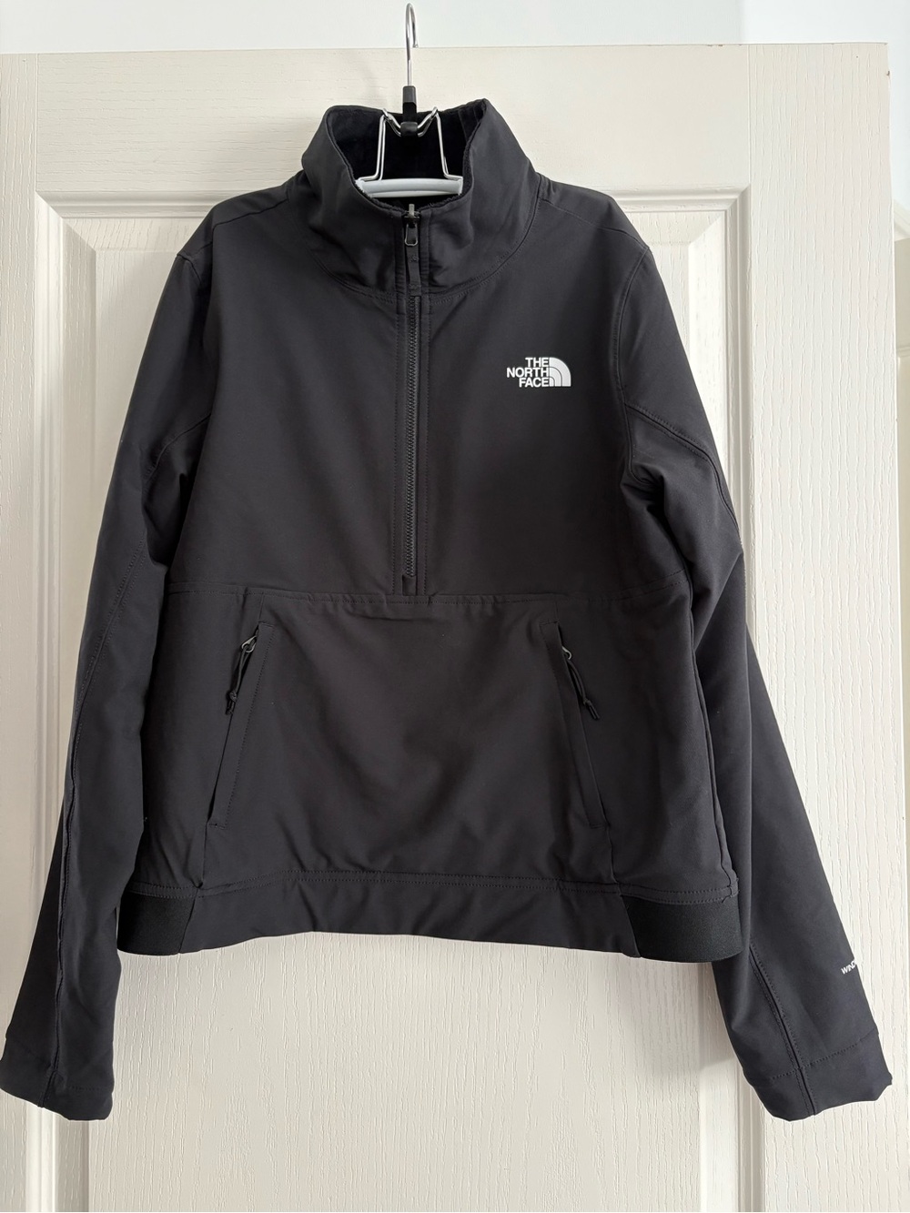 The North Face Women's Reversible Softshell Pullover - Small